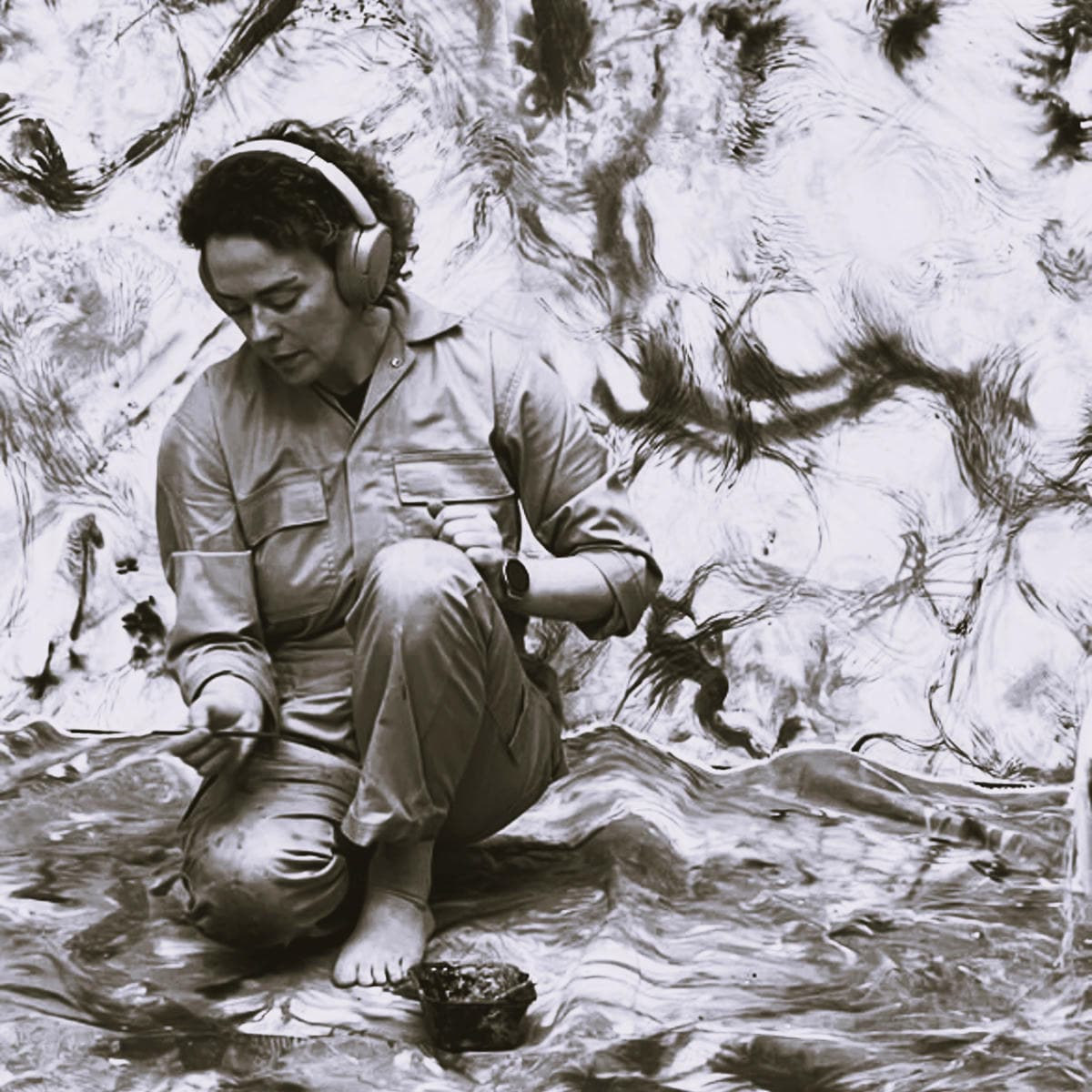 Portrait of contemporary painter Caitlin Heffernan working outdoors