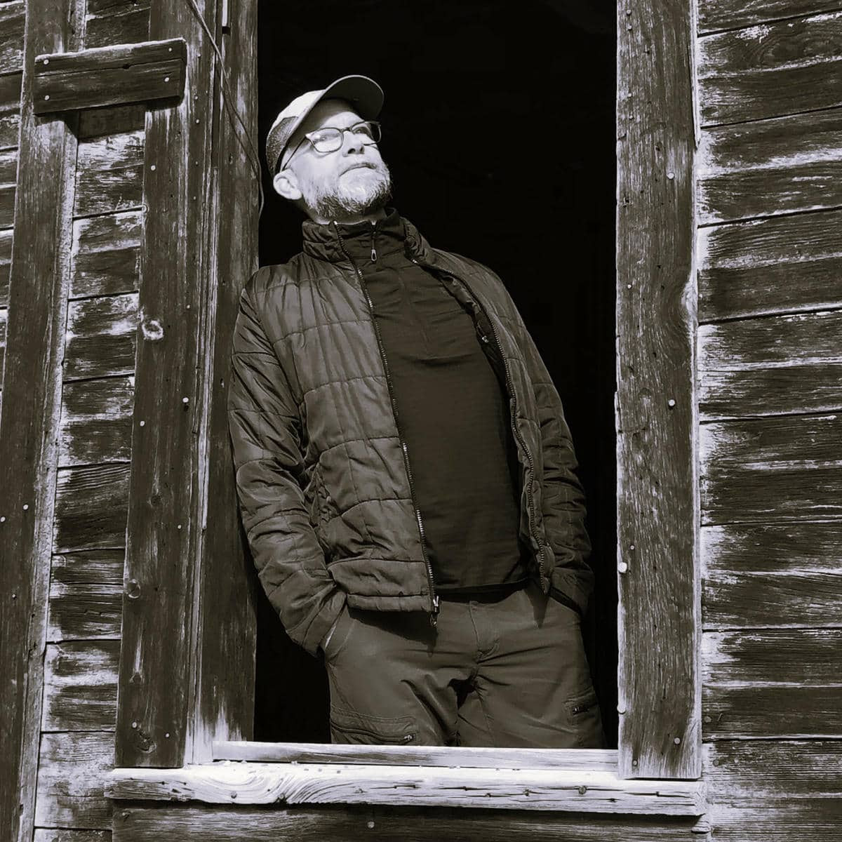 Portrait of contemporary artist John Sabraw